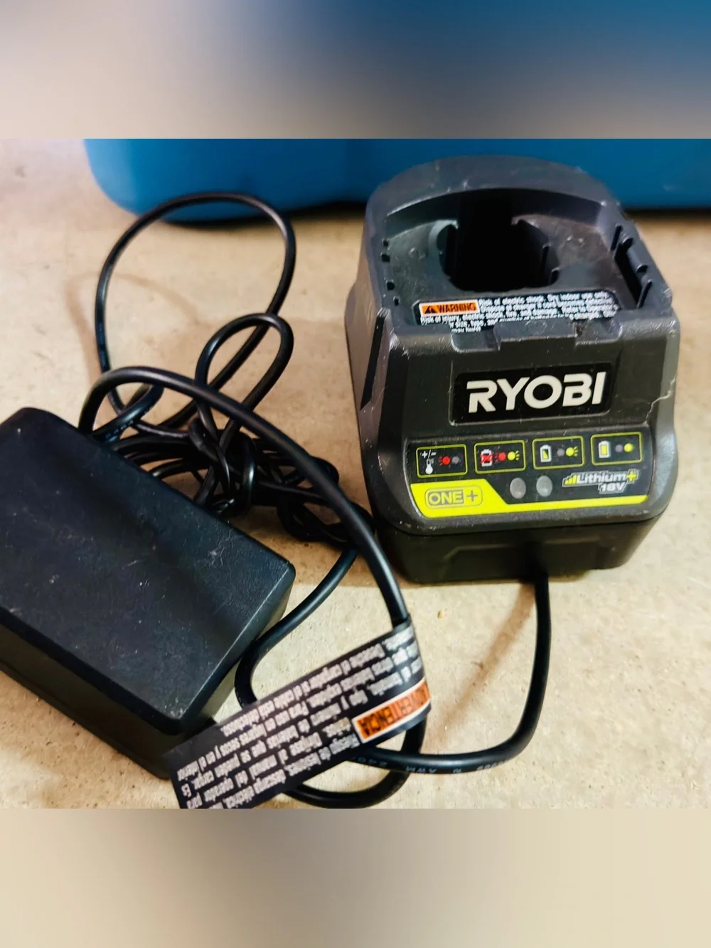 Black One+ 18V Lithium Battery Charger ryobi